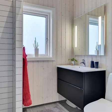 Sighfrith - 150m From The Sea By Interhome Feriehus *