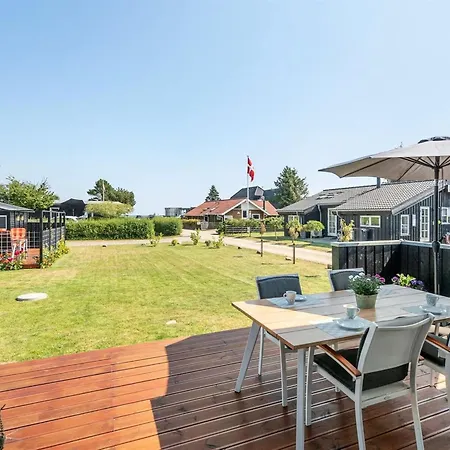 Sighfrith - 150m From The Sea By Interhome Feriehus *
